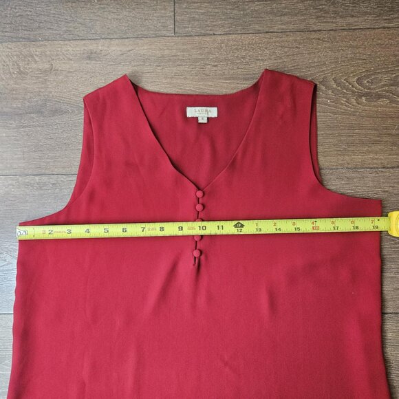 💥$5 ADD ON - Laura Petite Red Flowy Blouse Tank Top With Button Details Size 4 - Picture 7 of 11